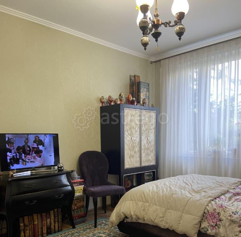 Комната, 64.3 м2, 5/12 эт. Москва - изображение 1