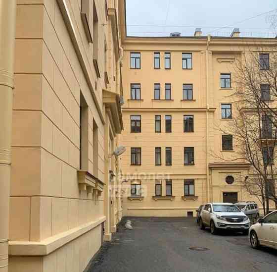 5-комн. квартира, 137 м2, 1/6 эт. Санкт-Петербург