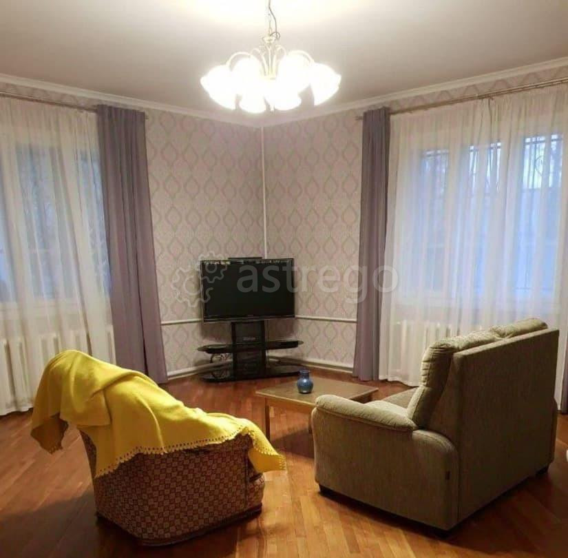 Дом, 236 м2, 8 соток, 3 эт. Санкт-Петербург - изображение 2