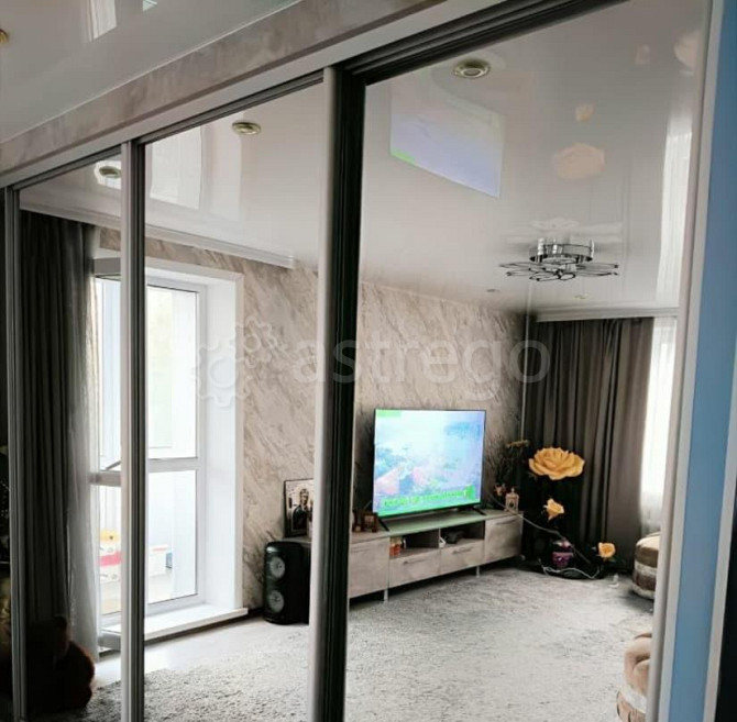 3-комн. квартира, 64 м2, 4/5 эт. Яровое - изображение 2