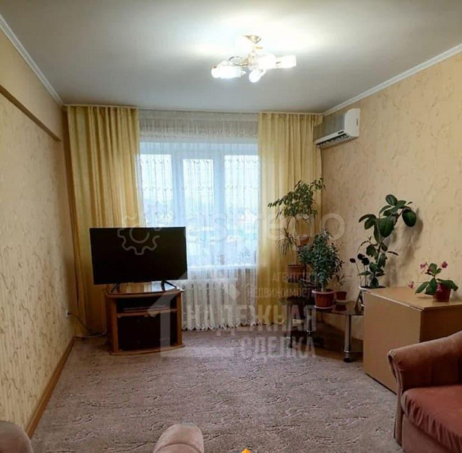 4-комн. квартира, 82 м2, 2/5 эт. Рубцовск - изображение 1