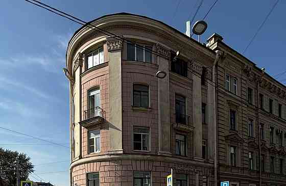 6-комн. квартира, 168 м2, 2/4 эт. Санкт-Петербург