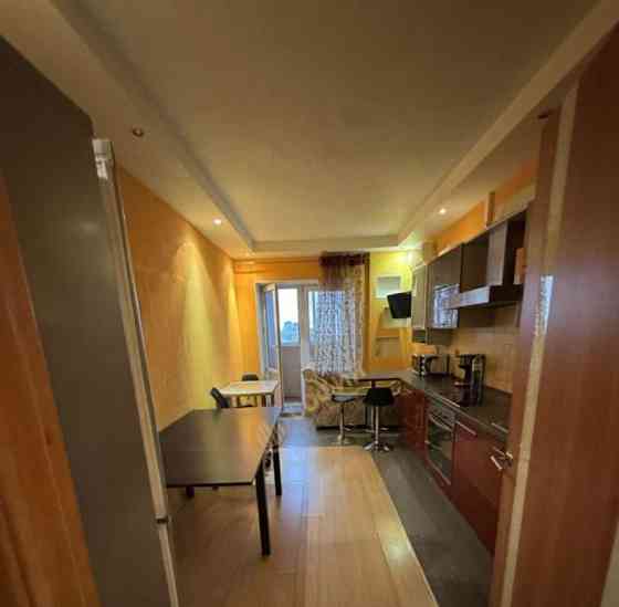 2-комн. квартира, 61 м2, 10/15 эт. Санкт-Петербург
