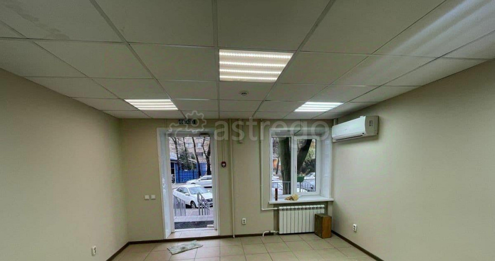 Торговое помещение, 22.5 м2 Старый Оскол - изображение 2