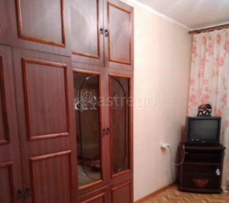 Комната, 12.5 м2, 17/17 эт. Москва - изображение 1