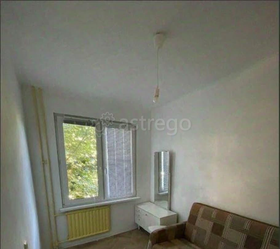 4-комн. квартира, 49.3 м2, 3/5 эт. Санкт-Петербург - изображение 2