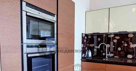 3-комн. квартира, 130 м2, 2/4 эт. Санкт-Петербург