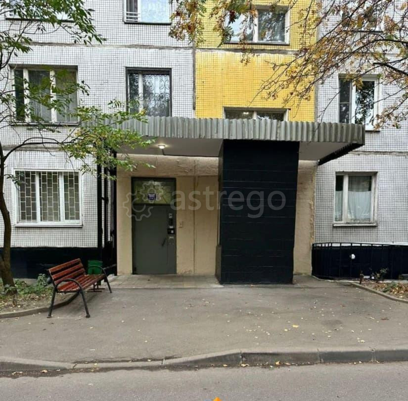 Комната, 16.8 м2, 1/9 эт. Москва - изображение 3