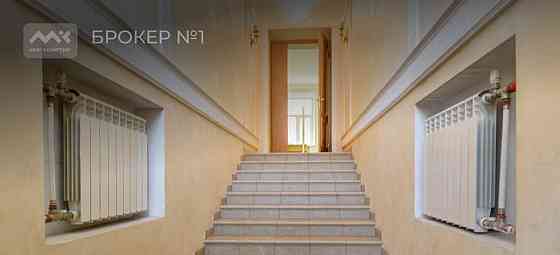 4-комн. квартира, 217 м2, 1/5 эт. Санкт-Петербург