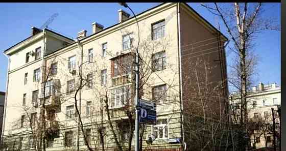 Комната, 29 м2, 1/5 эт. Москва