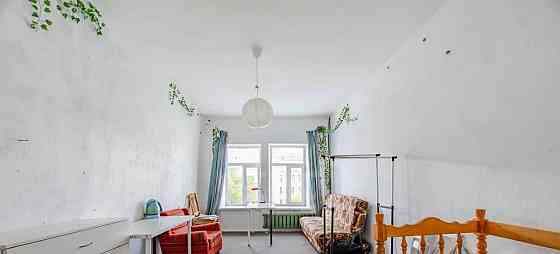4-комн. квартира, 110 м2, 5/5 эт. Санкт-Петербург