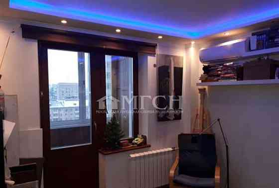 1-комн. квартира, 32 м2, 3/9 эт. Москва