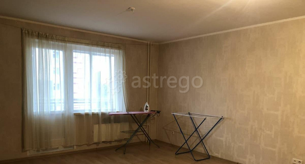 2-комн. квартира, 54 м2, 5/10 эт. Красноярск - изображение 2
