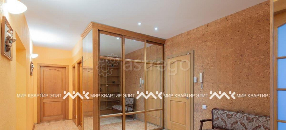 3-комн. квартира, 128.3 м2, 3/11 эт. Санкт-Петербург - изображение 2