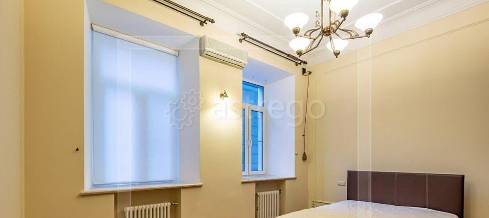 4-комн. квартира, 160 м2, 2/6 эт. Москва - изображение 1