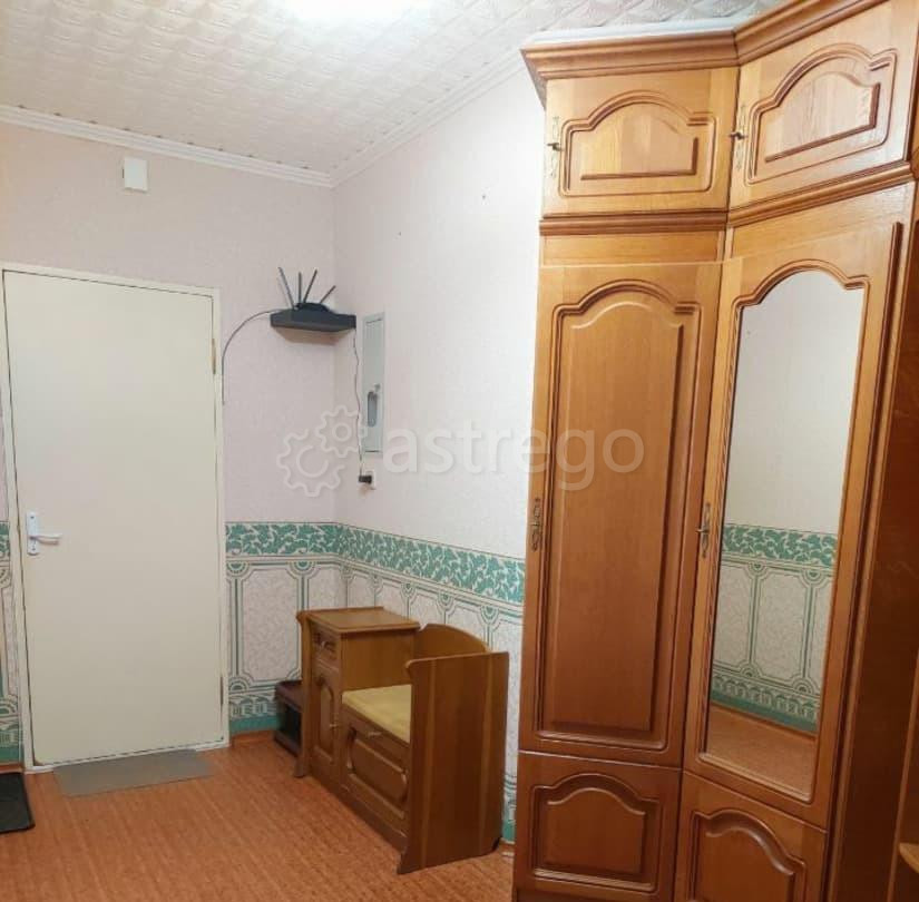 3-комн. квартира, 90 м2, 2/5 эт. Санкт-Петербург - изображение 1