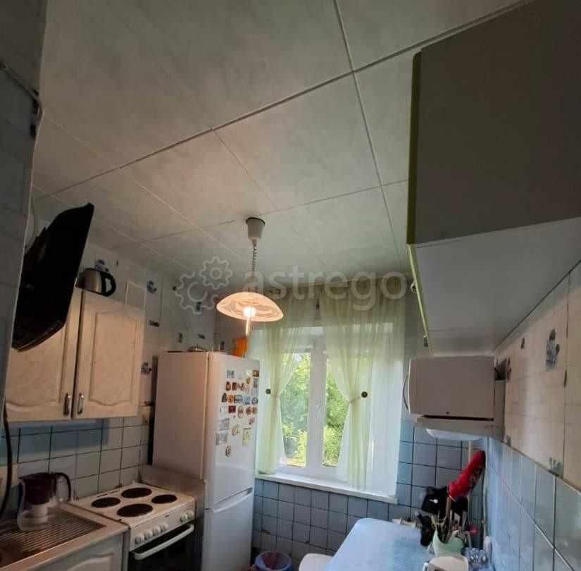 Комната, 12 м2, 3/6 эт. Барнаул - изображение 2