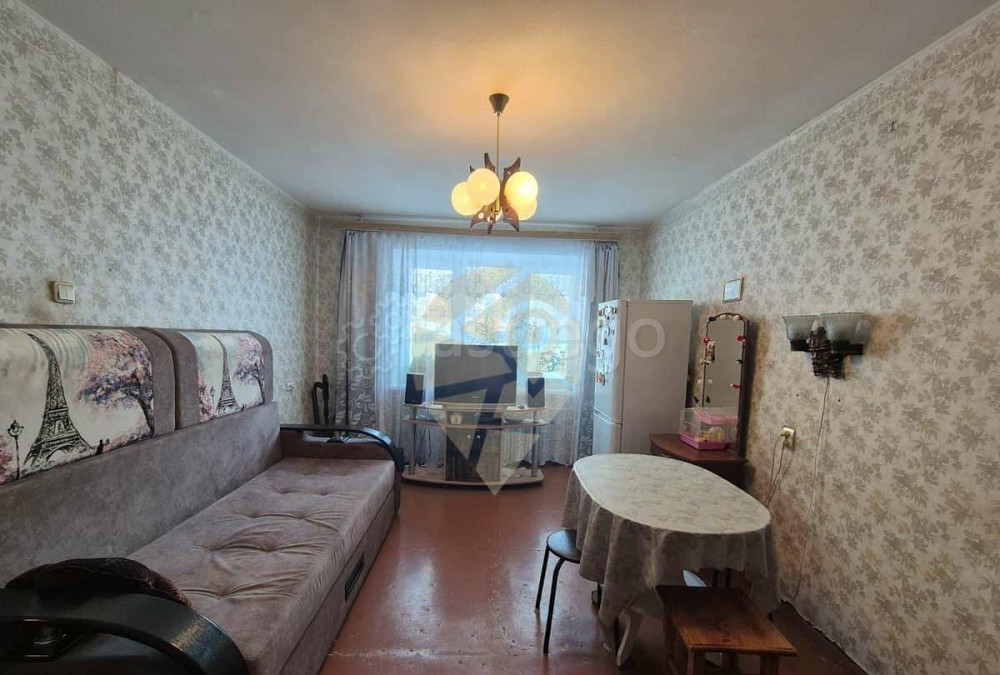 4-комн. квартира, 82.1 м2, 1/9 эт. Старый Оскол - изображение 1