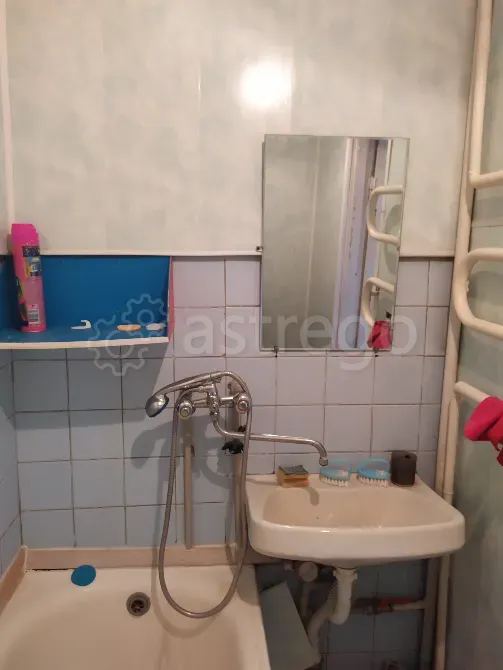 Продам 1-комн. квартиру,  32.6 м2,  6/9 этаж Курск - изображение 5