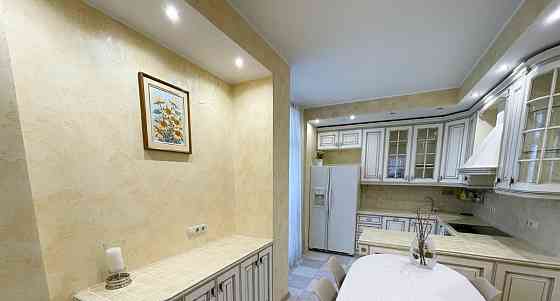 4-комн. квартира, 141 м2, 7/17 эт. Москва