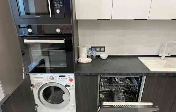 2-комн. квартира, 49 м2, 29/43 эт. Москва