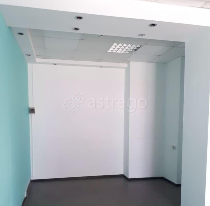 Торговое помещение, 55.7 м2 Старый Оскол - изображение 2