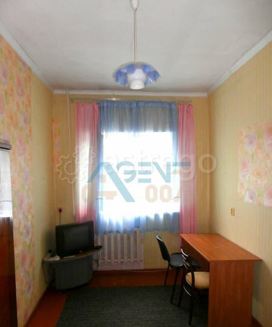 4-комн. квартира, 100 м2, 2/2 эт. Белгород - изображение 1