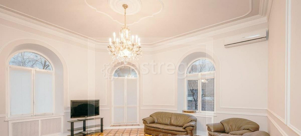 4-комн. квартира, 150 м2, 2/7 эт. Москва - изображение 1