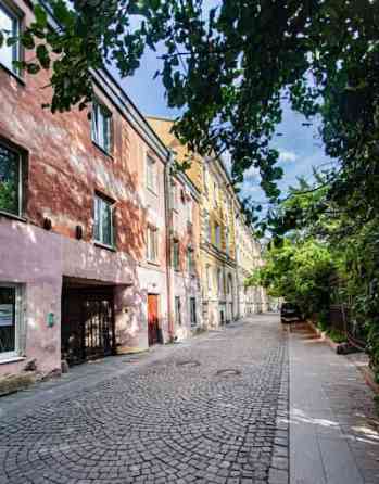 2-комн. квартира, 56 м2, 1/4 эт. Санкт-Петербург