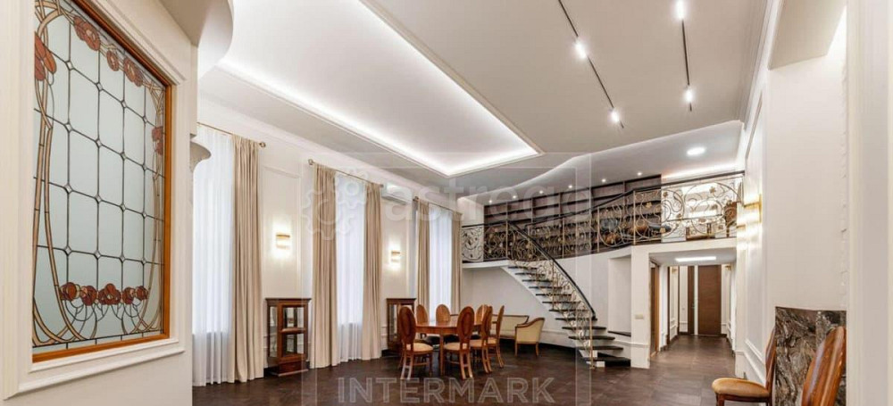 4-комн. квартира, 190 м2, 3/7 эт. Москва - изображение 1