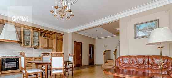 5-комн. квартира, 189.7 м2, 3/4 эт. Санкт-Петербург