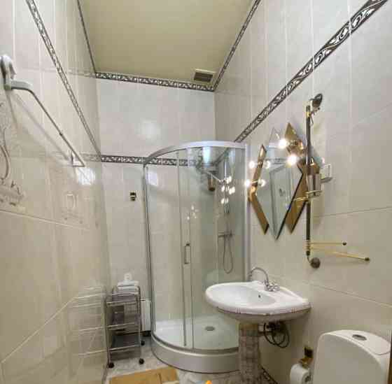 4-комн. квартира, 105 м2, 3/6 эт. Москва