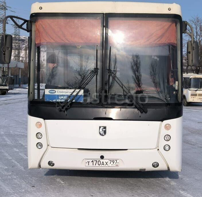 Автобус НЕФАЗ 5299, 25 мест, б/у, пробег 378 174 км, 2017 Москва - изображение 1