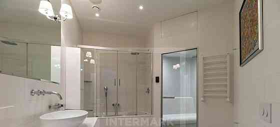 4-комн. квартира, 140 м2, 6/8 эт. Москва