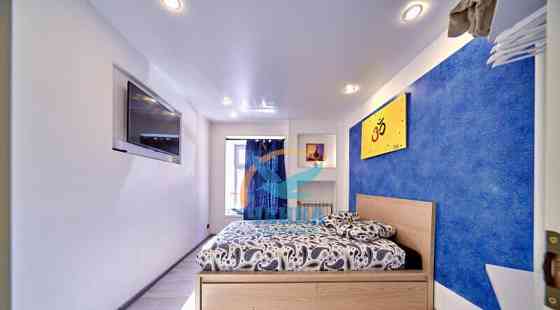 2-комн. квартира, 52 м2, 1/6 эт. Санкт-Петербург