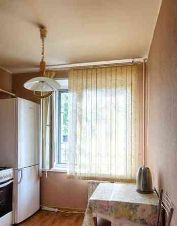 2-комн. квартира, 40 м2, 1/12 эт. Москва