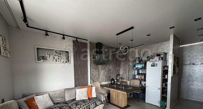 2-комн. квартира, 55 м2, 9/9 эт. Горно-Алтайск - изображение 1