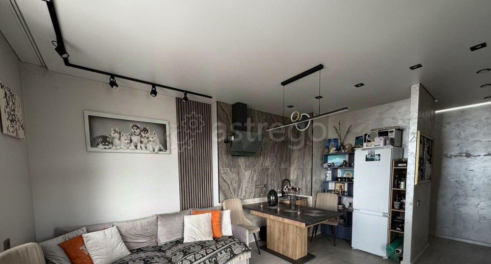 2-комн. квартира, 55 м2, 9/9 эт. Горно-Алтайск - изображение 1