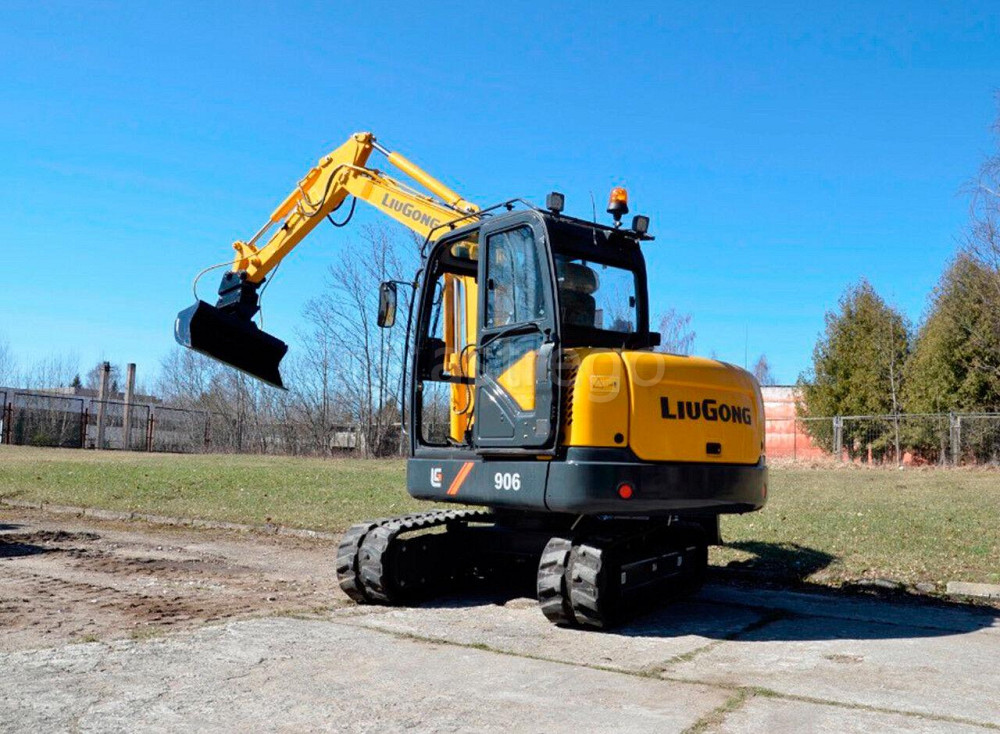 Мини экскаватор LiuGong CLG906F Кемерово - изображение 1
