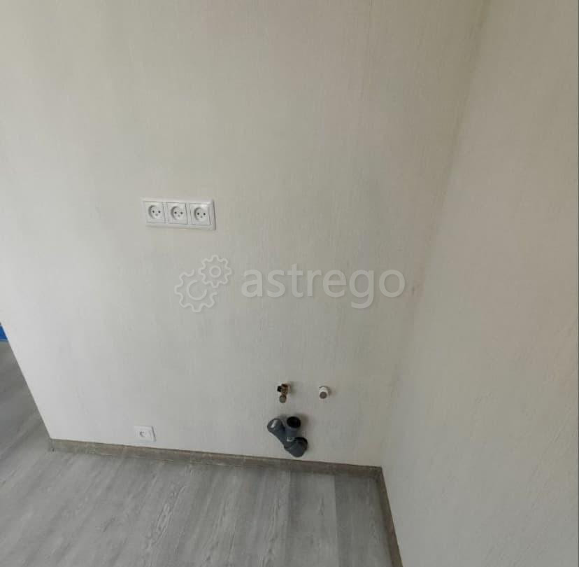 Комната, 10 м2, 2/9 эт. Красноярск - изображение 3