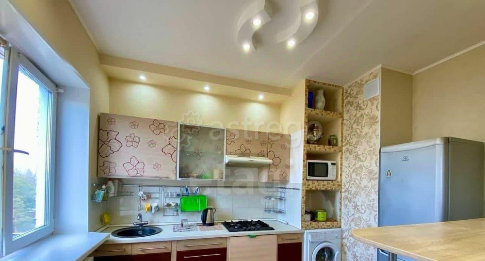 3-комн. квартира, 62 м2, 5/5 эт. Коряжма - изображение 2