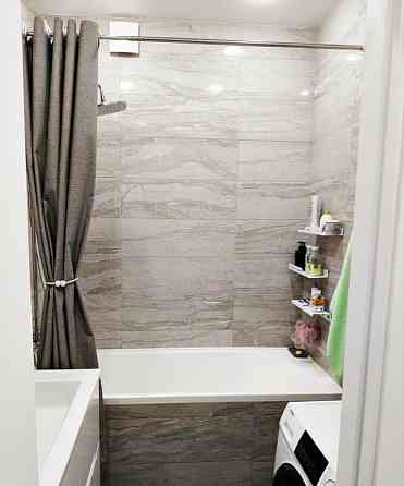 2-комн. квартира, 60 м2, 2/3 эт. Дубовое