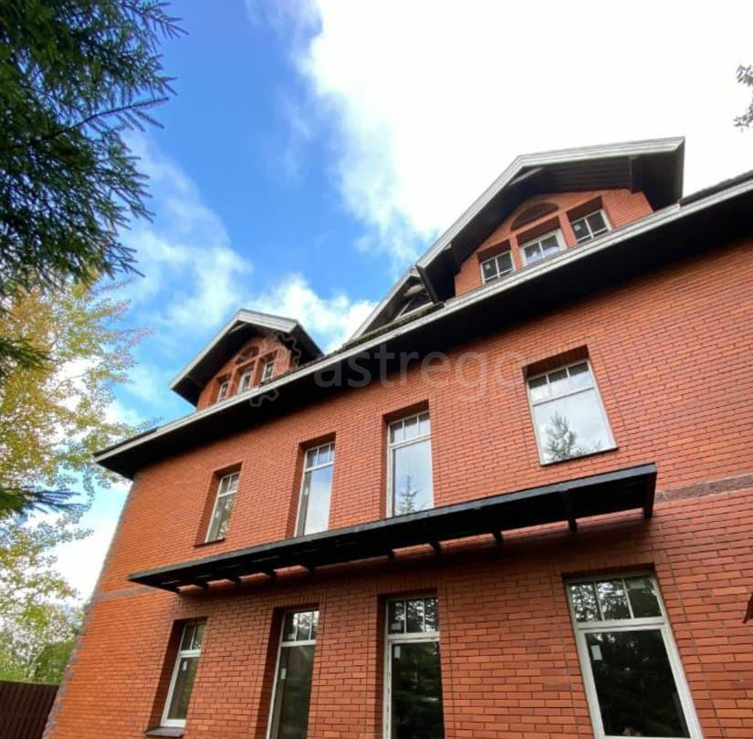 Коттедж, 809 м2, 12 соток, 4 эт. Санкт-Петербург - изображение 2