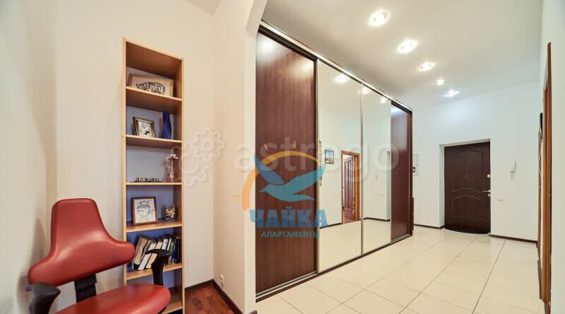 4-комн. квартира, 110 м2, 5/6 эт. Санкт-Петербург - изображение 8