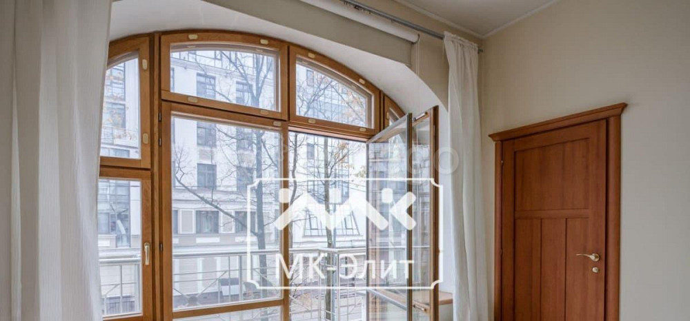 4-комн. квартира, 125 м2, 2/7 эт. Санкт-Петербург - изображение 1