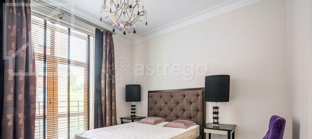3-комн. квартира, 145 м2, 2/6 эт. Москва - изображение 1