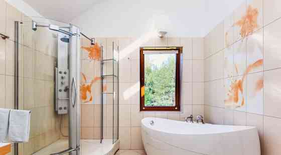 Коттедж, 300 м2 Санкт-Петербург