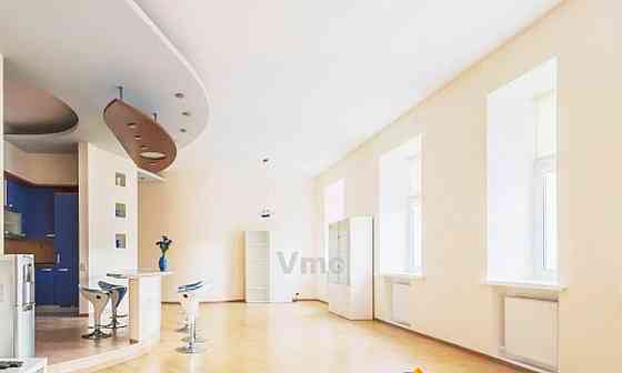 4-комн. квартира, 180 м2, 3/5 эт. Москва