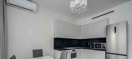 2-комн. апарт-ы, 90 м2, 6/17 эт. Москва