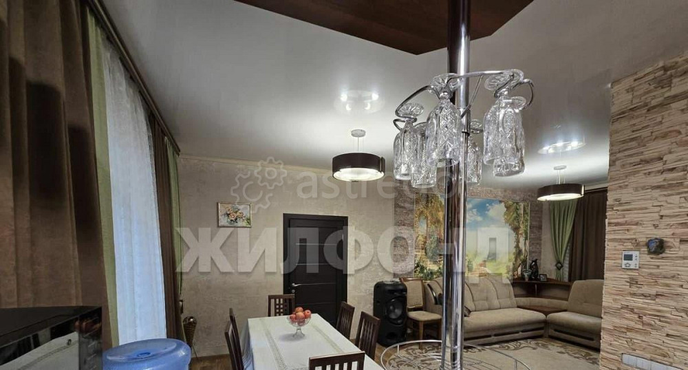 Дом, 168.8 м2, 6 соток, 2 эт. Новоалтайск - изображение 4